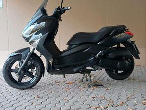 YAMAHA X MAX 250