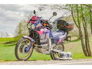 V 750 AFRICA TWIN RD04 - GENERALÃ¼BERHOLT
