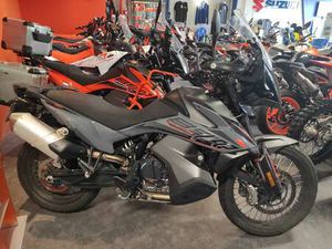 KTM 890 ADVENTURE