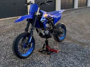 YAMAHA YZF 250