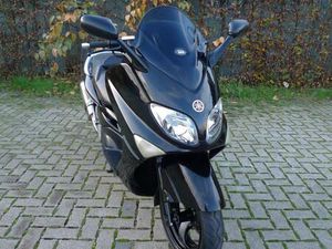 ② YAMAHA TMAX 500 - OLDTIMER