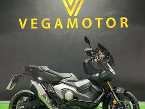 HONDA - XADV 750