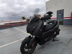 YAMAHA - XMAX 125