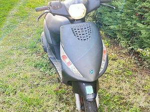 SCOOTER ZIP 4T