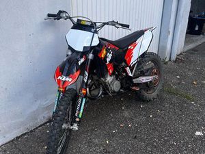 125 SX