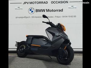 BMW C CE04 125 CC GARANTIE 12 MOIS A PARTIR DE 70/MOIS