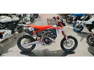 FANTIC XMF 125 COMPETITION 2026ER SUPERMOTO SUMO NEUFAHRZEUG