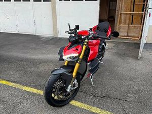 DUCATI STREETFIGHTER V4 S CANTON SAINT-GALL -