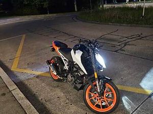 KTM DUKE CANTON ZURICH -