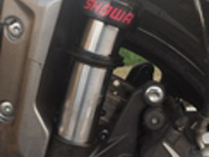 TRIUMPH TRIDENT 660 INCIDENTATA