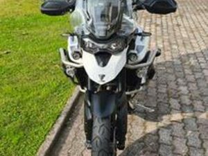 TRIUMPH TIGER 900 GT