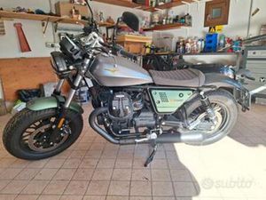 MOTO GUZZI V9 - 2021