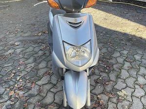 SCOOTER YAMAHA XC 125 CYGNUS X