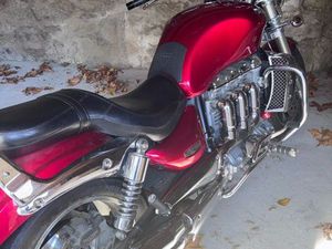 TRIUMPH ROCKET 3