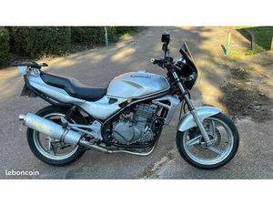 VENDS MOTO KAWASAKI ER5