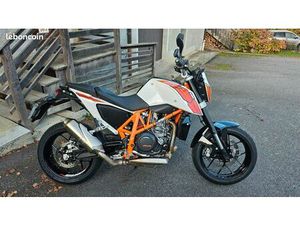 VENDS KTM 690 DUKE