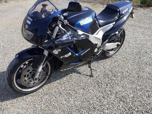 MOTO 1000 FZR YAMAHA