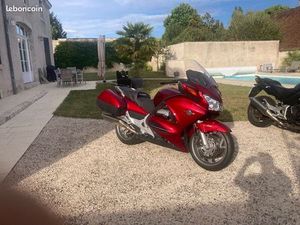 VENDS MOTO 1300 HONDA
