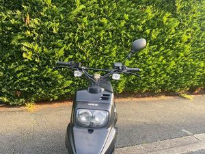 MBK BOOSTER SPIRIT NAKED -EXCELLENT ÉTAT- MOTEUR REFAIT À NEUF