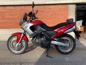 APRILIA PEGASO 650 IE