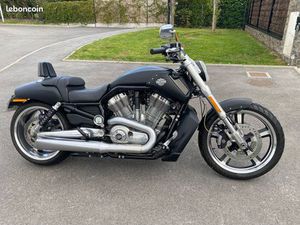 HARLEY DAVIDSON V-ROD MUSCLE 10TH ANNIVERSARY