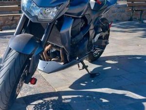 KAWASAKI 750Z DE 2013 DANS UN TRÈS BON ÉTAT