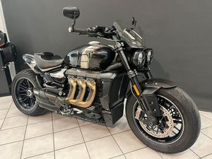 TRIUMPH ROCKET 3 TFC NR. 619 MIT SEITLICHEM KENNZEICHEN