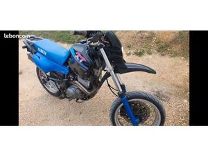 YAMAHA XT 600 SUPER MOTARD