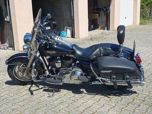 HARLEY-DAVIDSON ROAD KING