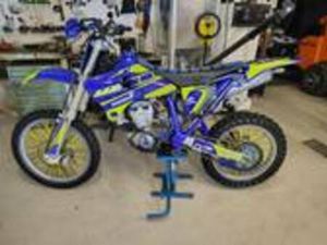 YAMAHA YZ 426 F