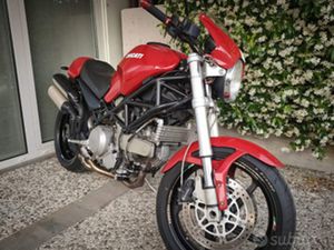 DUCATI MONSTER S2R 800