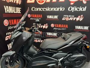 YAMAHA - XMAX 125