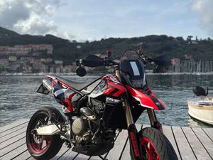 DUCATI HYPERMOTARD 698 RVE 35KW ROSSO