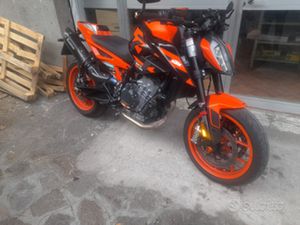 KTM DUKE 890 GP