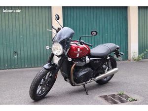 MOTO TRIUMPH STREET TWIN 900 (1176 KM)