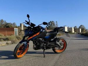 KTM - DUKE