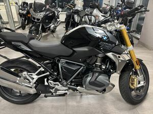 BMW R1250R