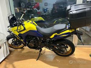 SUZUKI V STROM DL 800 DE