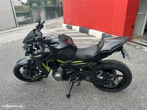 KAWASAKI Z 650 PERFORMANCE