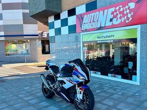 BMW - S 1000 RR