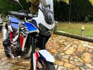HONDA - AFRICA TWIN 1100 DCT