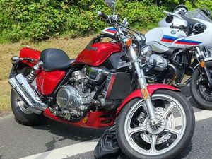 VF750 RC28 SUPER MAGNA