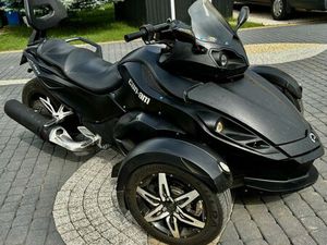 CAN AM SPYDER 2011R KIETLIN KOLONIA