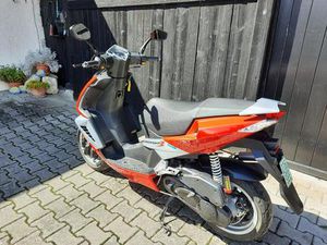 MOTORROLLER PEUGEOT SPEEDFIGHT 3 - 50 CC GEBRAUCHT -BENZIN-