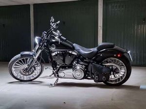 HARLEY-DAVIDSON CVO BREAKOUT NERO