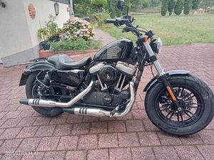 HARLEY DAVIDSON SPORTSTER FORTY EIGHT