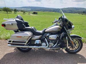 HARLEY DAVIDSON ULTRA LIMITED FLHTK MIT VIEL CHROM