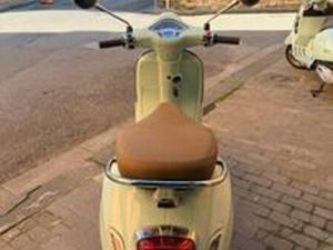 VESPA PRIMAVERA 125 CC