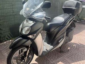 YAMAHA XENTER 150 NERO