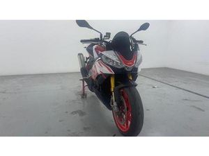 VENDO APRILIA TUONO V4 FACTORY SPEED WHITE (2023 - 24) USATA A TORINO (CODICE 9874481) - MOTO.IT